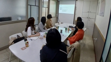 202년 스토킹 긴급 주거지원 간담회 - 여성긴급전화 1366 경남센터 섬네일 파일